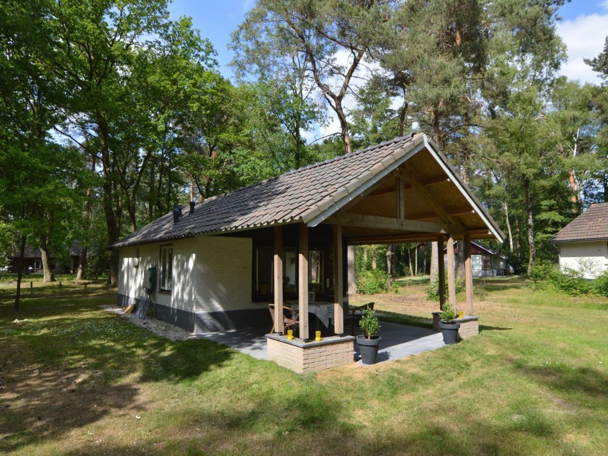 Detached Bungalow With Lovely Covered Terrace In A Nature Rich Holiday Park Stramproy Exterior photo