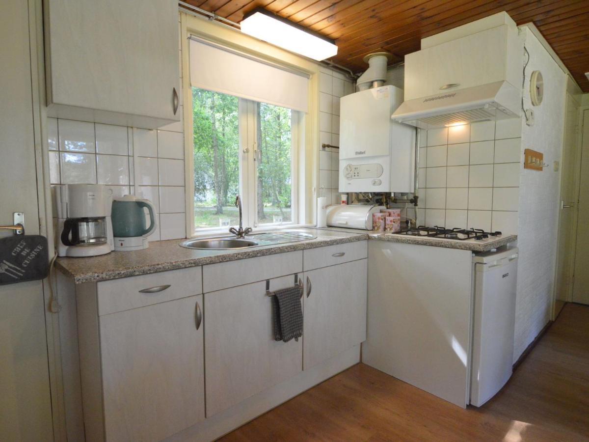 Detached Bungalow With Lovely Covered Terrace In A Nature Rich Holiday Park Stramproy Exterior photo