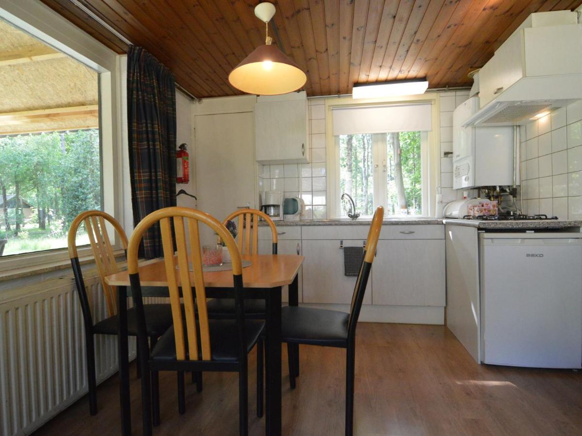 Detached Bungalow With Lovely Covered Terrace In A Nature Rich Holiday Park Stramproy Exterior photo
